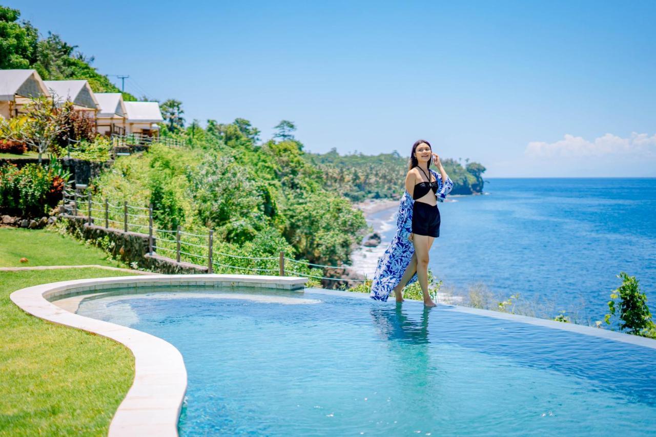 Bali Cliff Glamping Hotell Seraya Exteriör bild