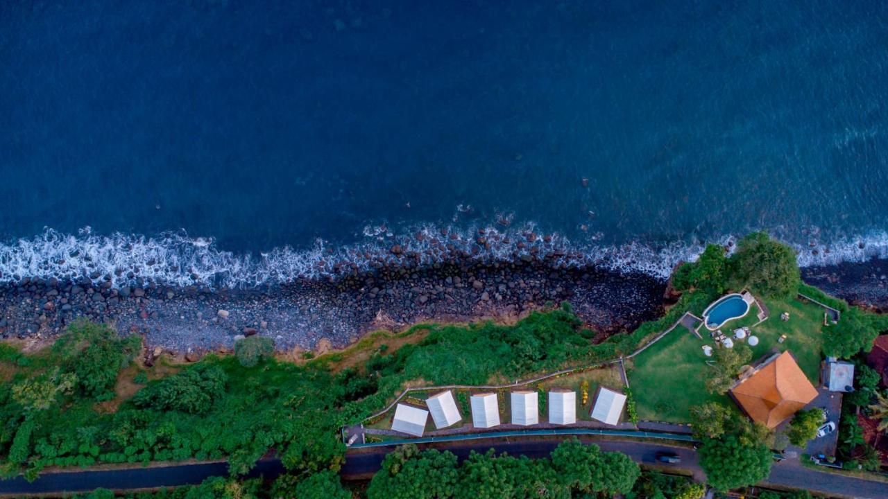 Bali Cliff Glamping Hotell Seraya Exteriör bild