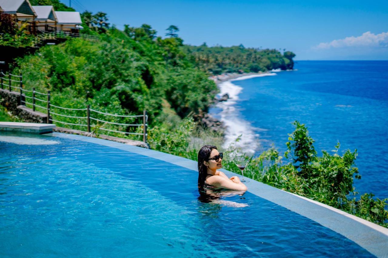 Bali Cliff Glamping Hotell Seraya Exteriör bild