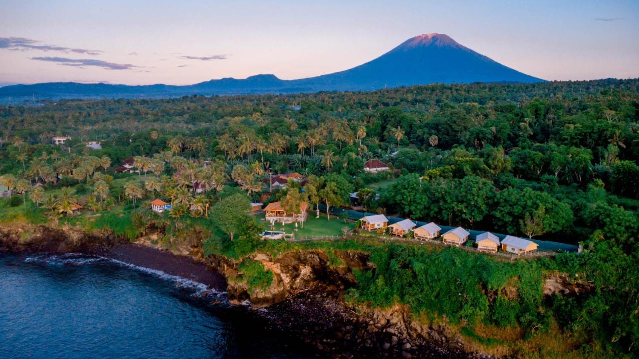 Bali Cliff Glamping Hotell Seraya Exteriör bild