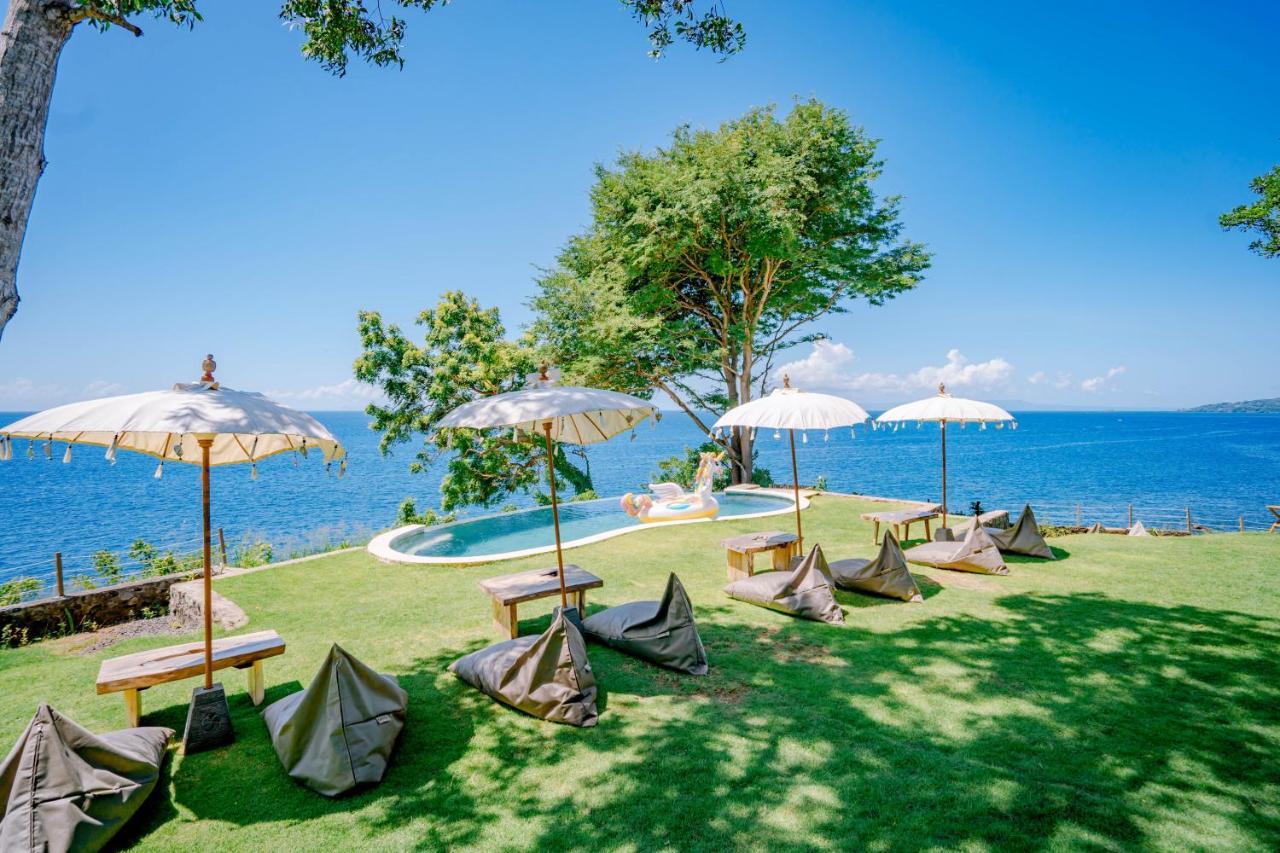 Bali Cliff Glamping Hotell Seraya Exteriör bild