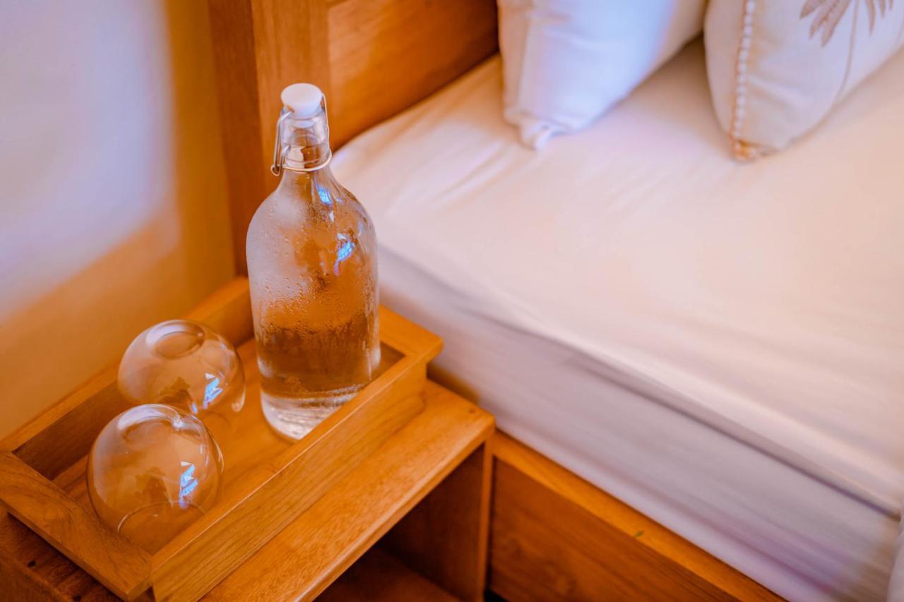 Bali Cliff Glamping Hotell Seraya Exteriör bild