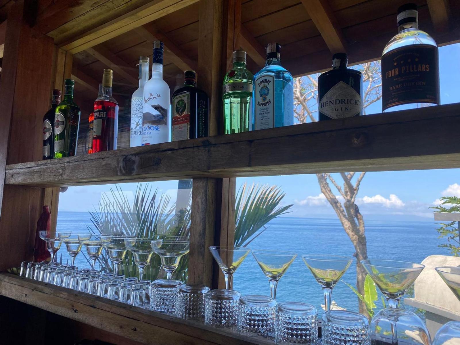 Bali Cliff Glamping Hotell Seraya Exteriör bild